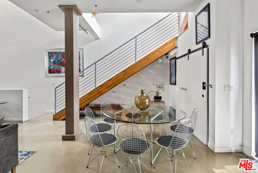 815 Hampton Drive #2 photo 18