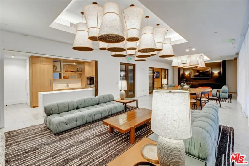 10777 Wilshire Boulevard #209 photo 33