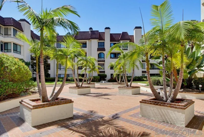 5865 Friars Road #3104 photo 36