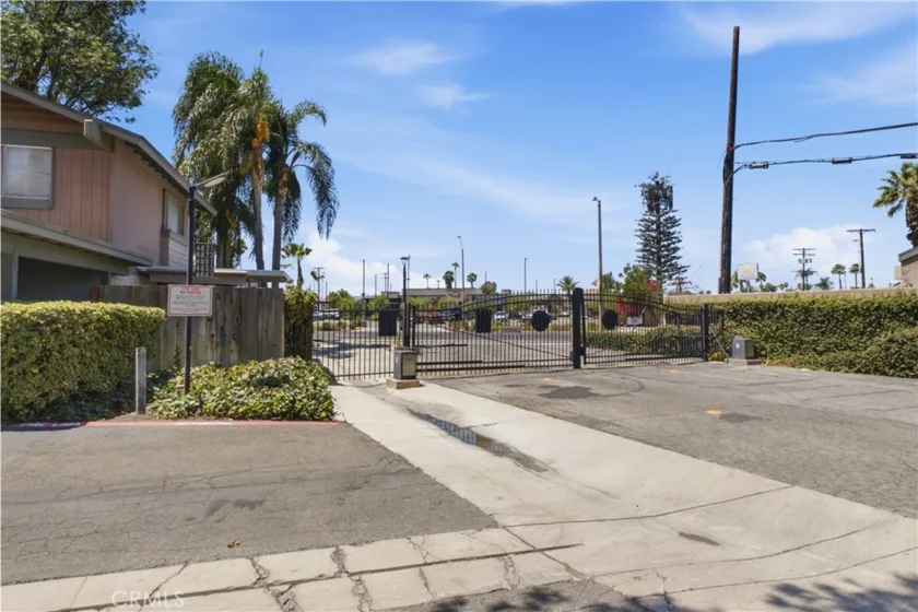 4871 Jackson Street #C photo 24