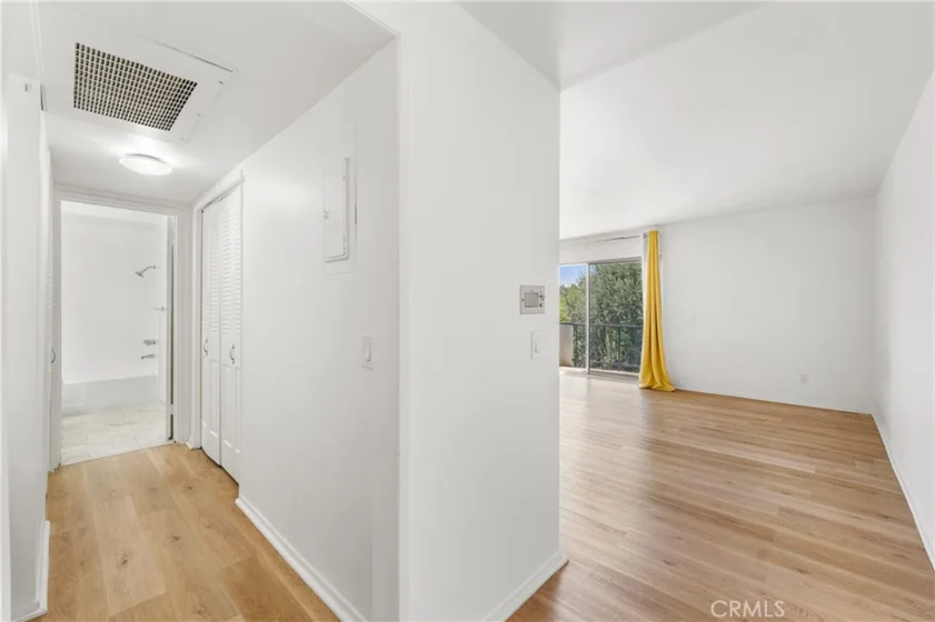 972 E California #207 photo 9