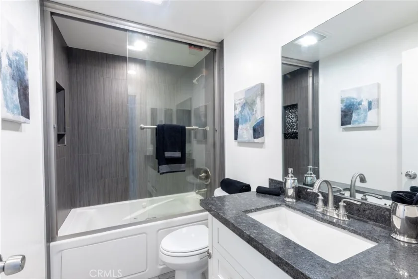 10404 Stratton Court photo 18