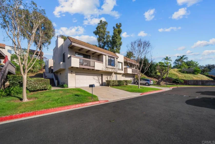 5245 Reservoir Drive photo 33