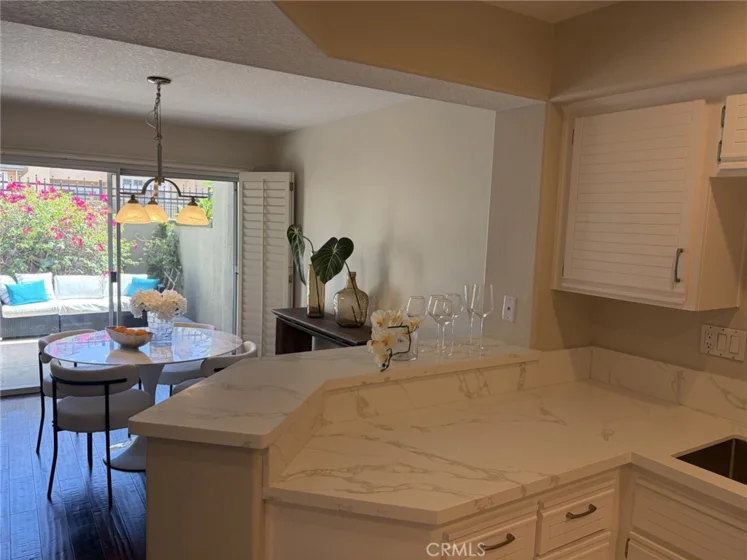 8012 E E Snowberry photo 5
