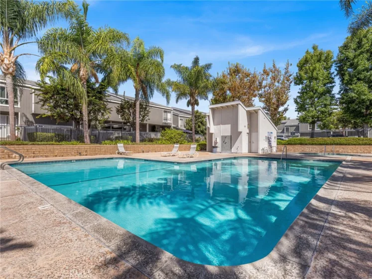 2710 W Segerstrom Avenue #F photo 39