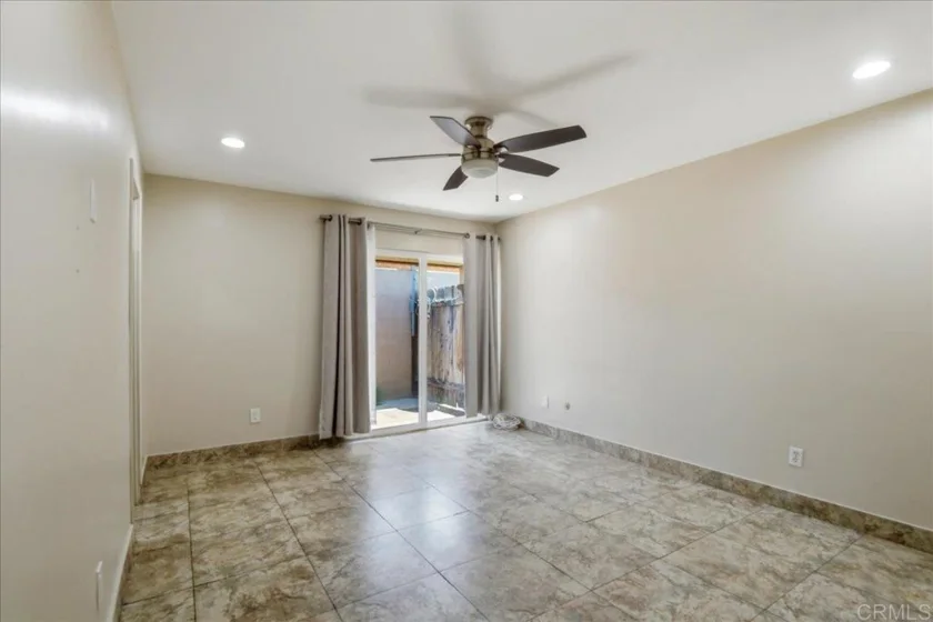 559 Oakdale Lane #C photo 21