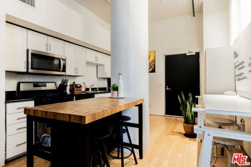 420 S San Pedro Street #231 photo 27