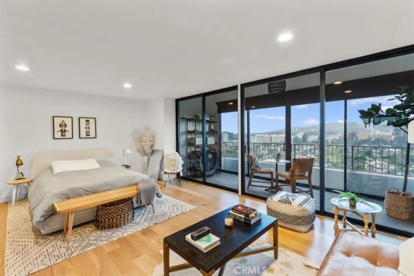 10501 Wilshire #2212 photo 5
