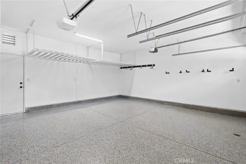 10 Newton Court photo 37