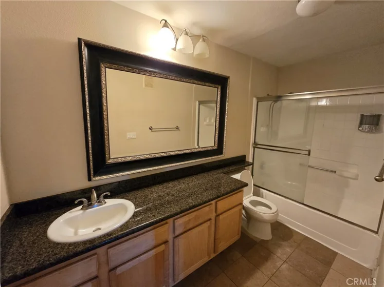 2275 Del Mar Way #106 photo 2