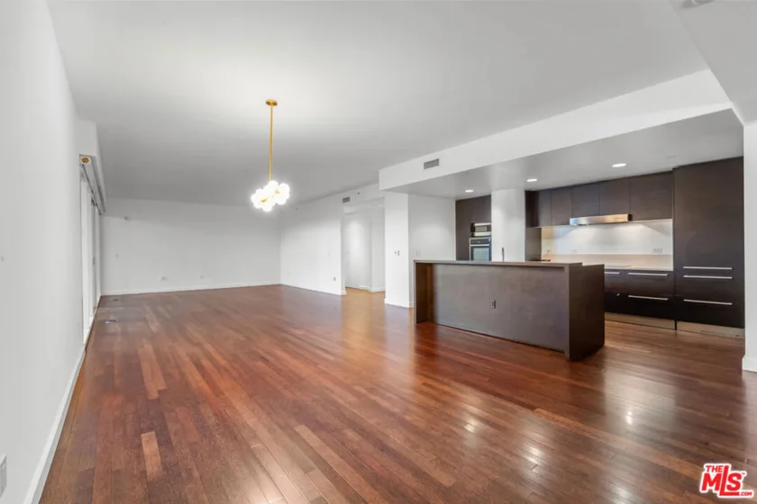 6250 Hollywood Boulevard #4E photo 34