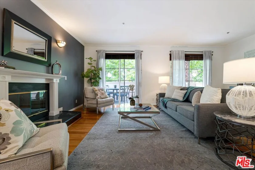 1401 S Bentley Avenue #202 photo 43