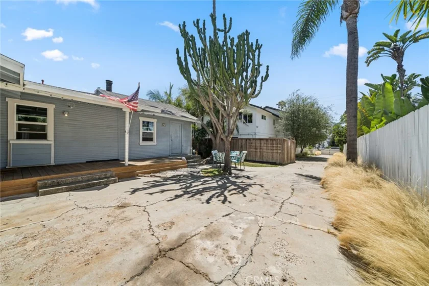 3214 Broad Street photo 4