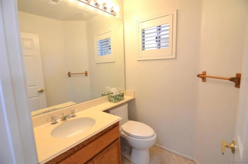 970 Somerset Court #Unit C photo 10