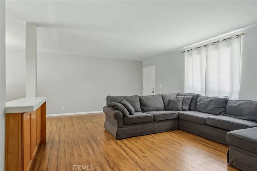 4358 Mammoth Avenue #14 photo 5