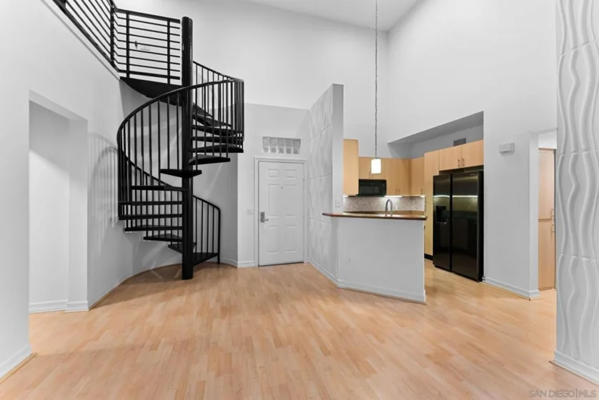 1465 C Street #3610 photo 1