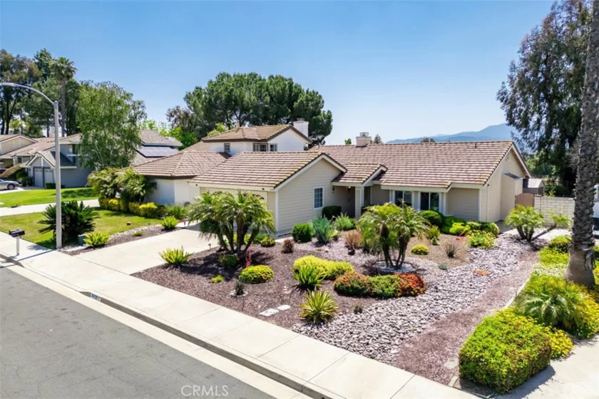 31433 Corte Madera photo