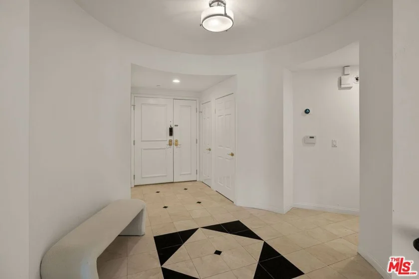 121 N Almont Drive #201 photo 5