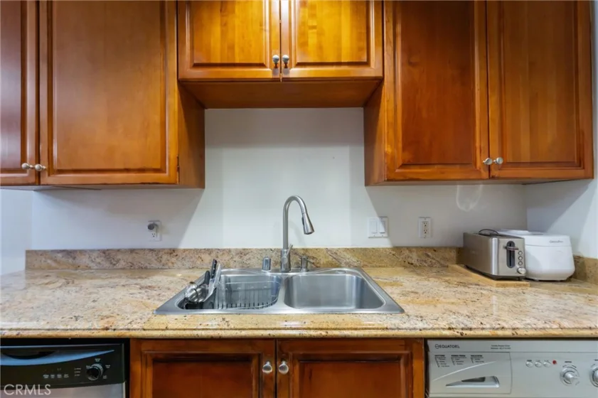 551 W Stocker Street #3 photo 6