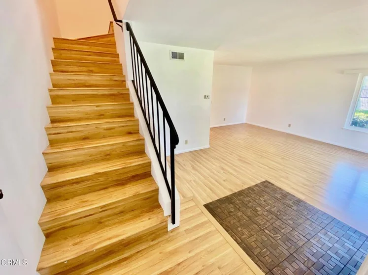 841 Hartford Lane photo 31