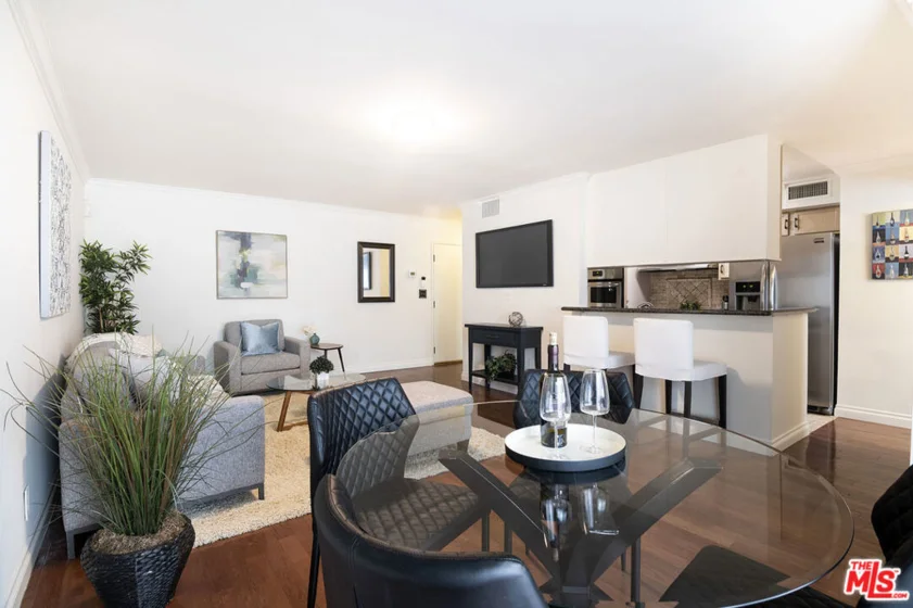 4520 Natick Avenue #102 photo 1