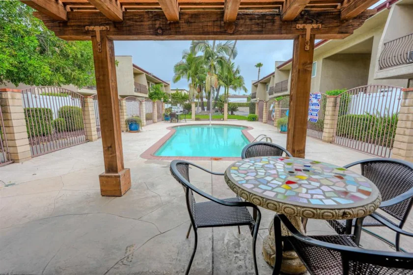 930 Peach Avenue #2 photo 11