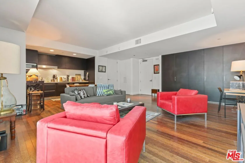 6250 Hollywood Boulevard #6L photo 8