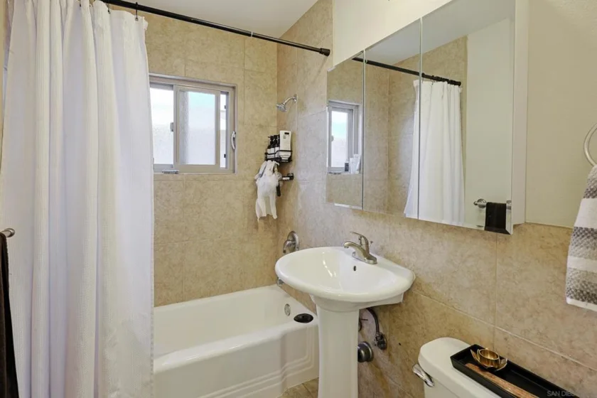 4834 West Mountain View Drive #7 photo 11
