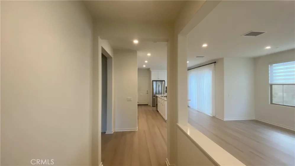 110 Sunnyside photo 3