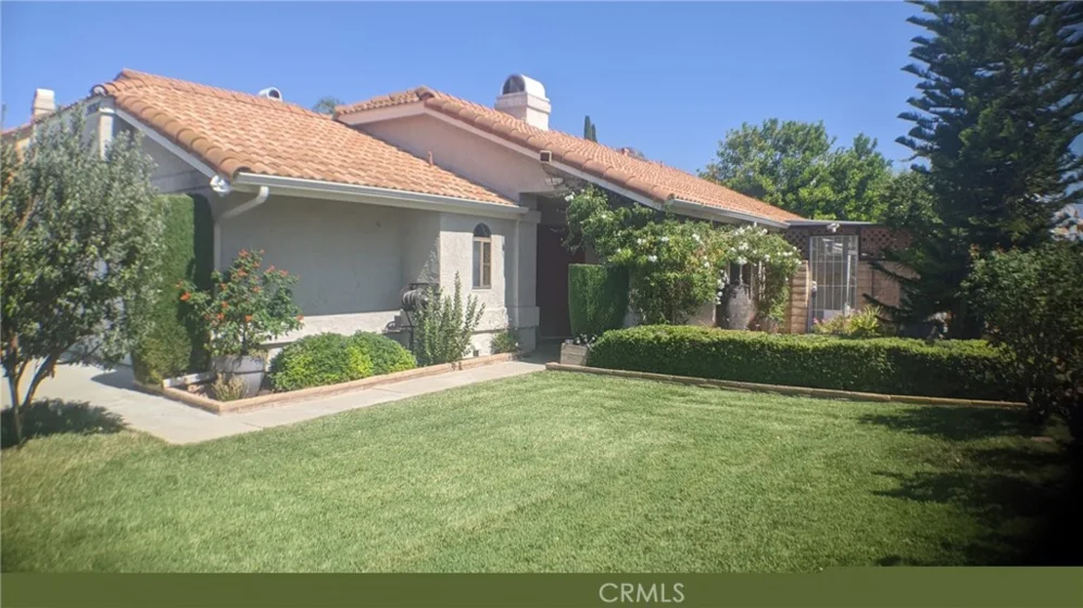 39768 Oak Cliff photo 2