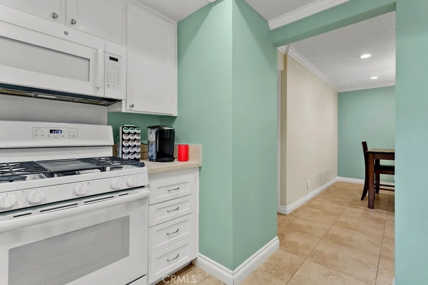 8877 Lauderdale Court #212B photo 10