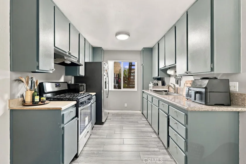 8800 Cedros Avenue #108 photo 7