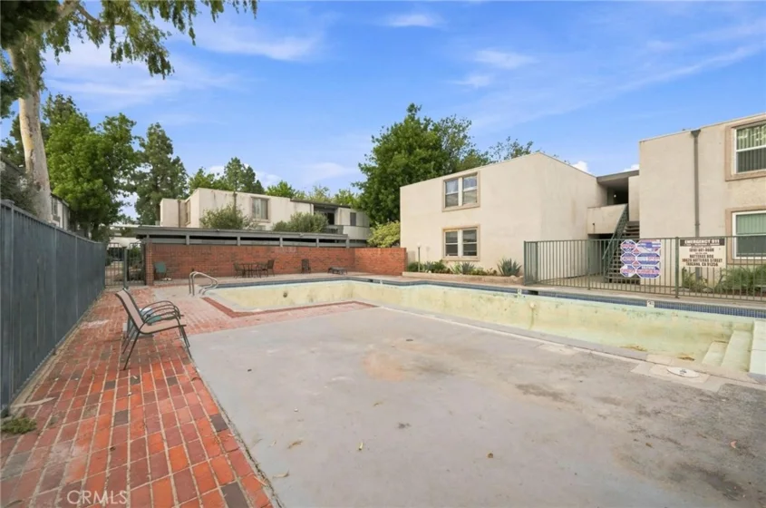 18620 Hatteras Street #206 photo 19