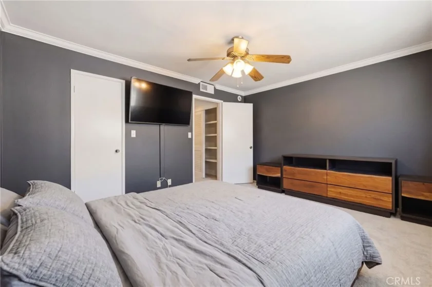 4520 Natick Avenue photo 8