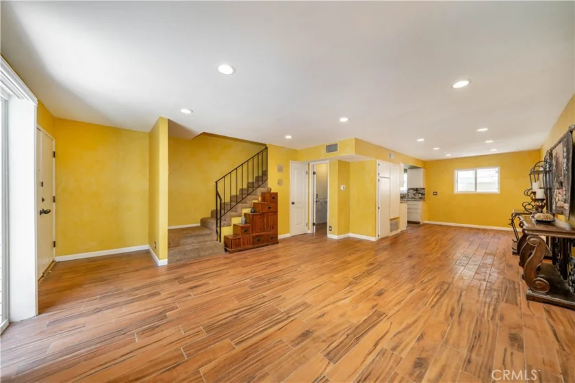14947 Dickens Street #3 photo 3