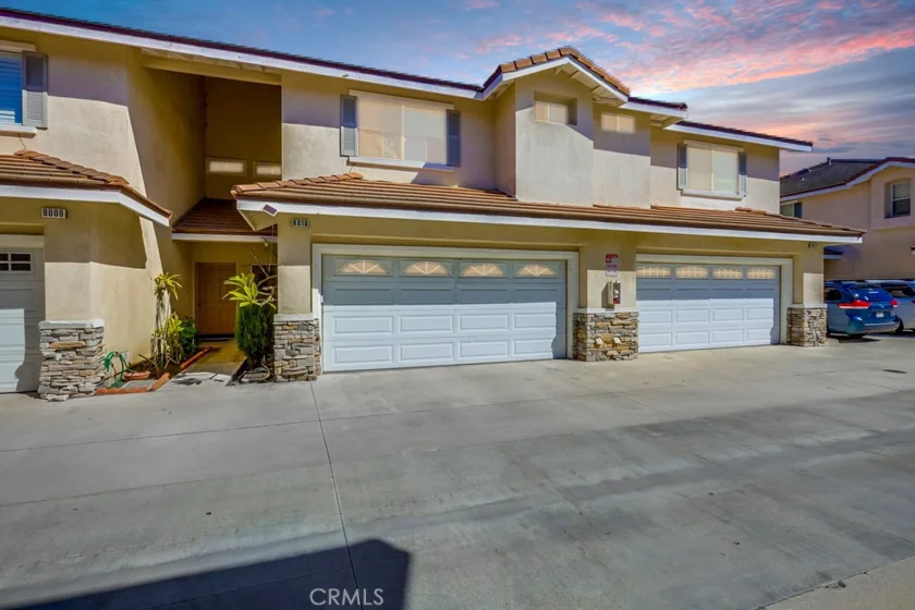 9010 Primavera Lane photo 1