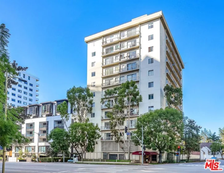 10751 Wilshire Boulevard #909 photo 1