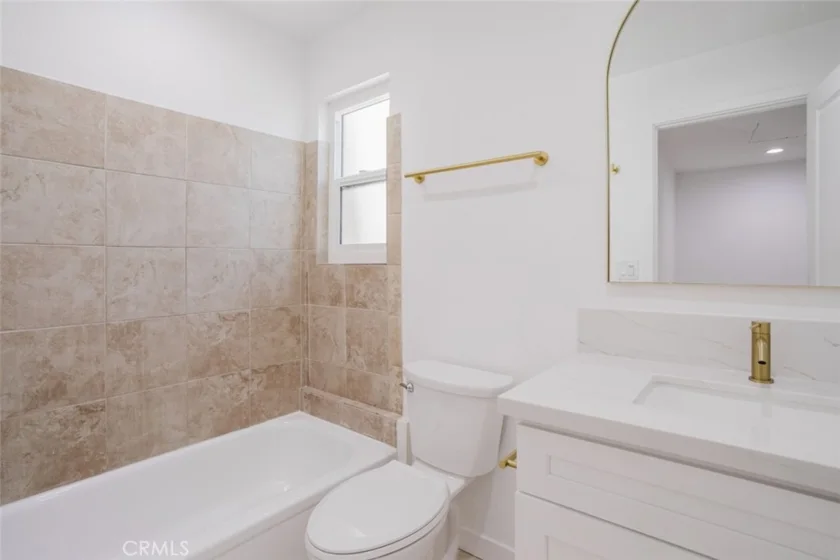 8740 Willis Avenue #6 photo 33