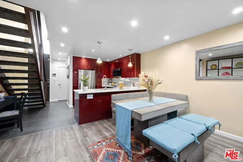 5951 Canterbury Drive #20 photo 7