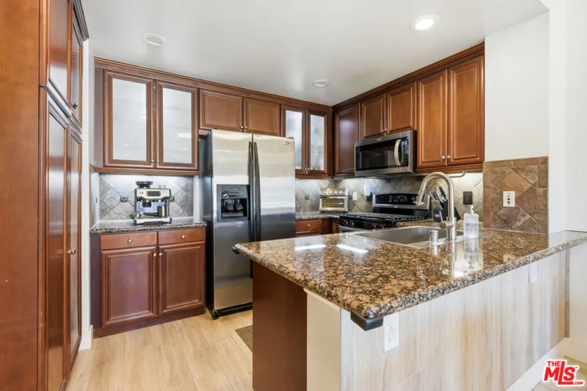 6020 Seabluff Drive #411 photo 6