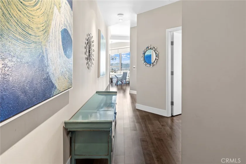 1100 Wilshire #2702 photo 2