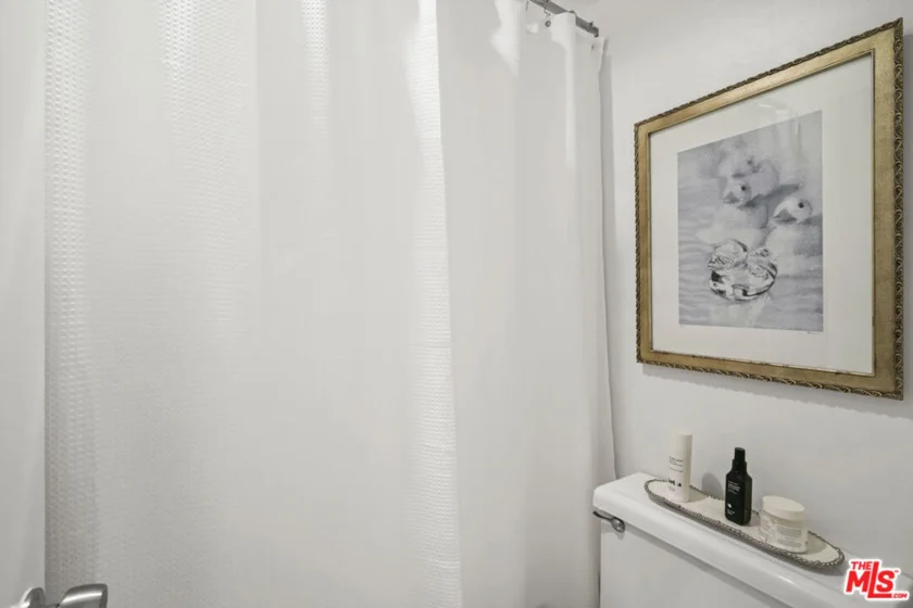 18203 Coastline Drive #4 photo 9