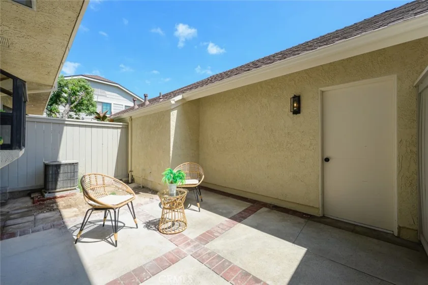 1700 W Cerritos #206 photo 27