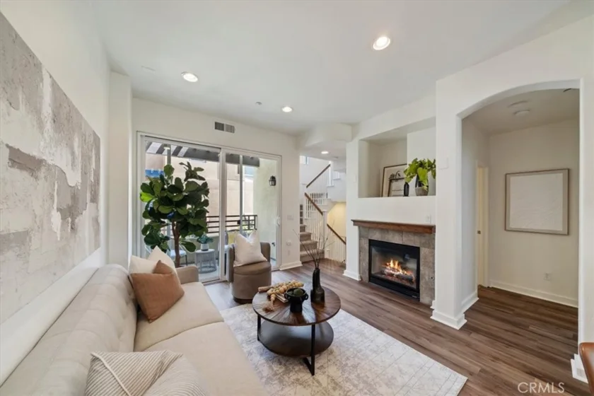 2868 Escala Circle photo 2