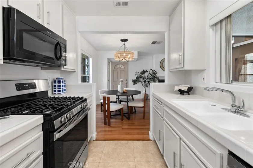 10710 Aderman Avenue #47 photo 13