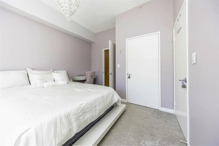 388 E Ocean Boulevard #107 photo 10