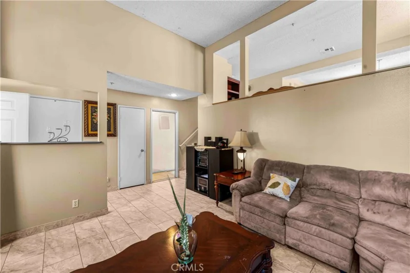13550 Foothill Boulevard #14 photo 5