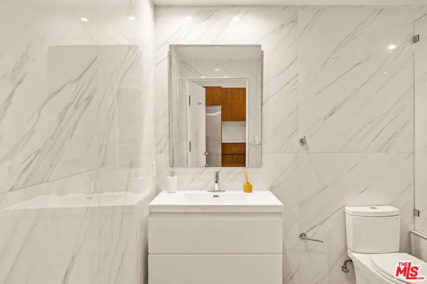 4115 Glencoe Avenue #107 photo 8