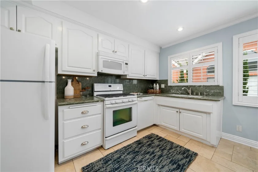 923 17th Street #4 photo 8