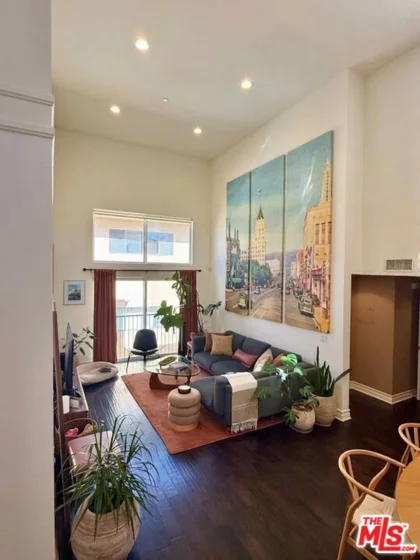 1353 N Fuller Avenue #PH2 photo 3